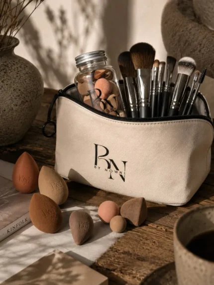 Complete makeup brush & bag kit